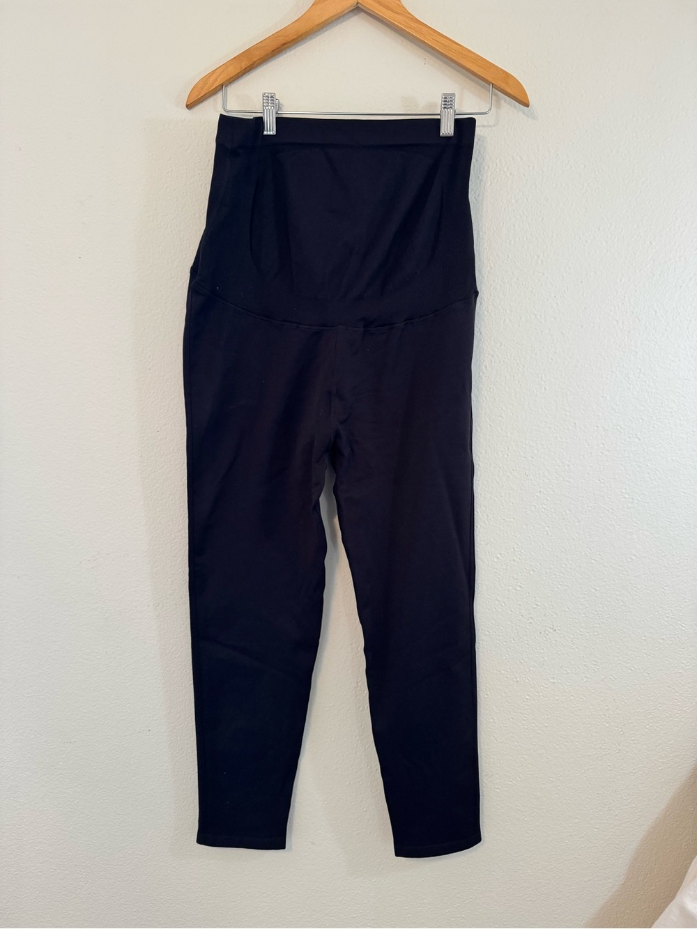 High-Waist Black Maternity Leggings